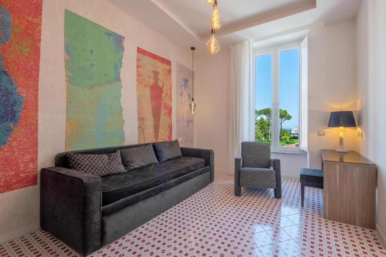 Hotel Nice Sorrento Bagian luar foto