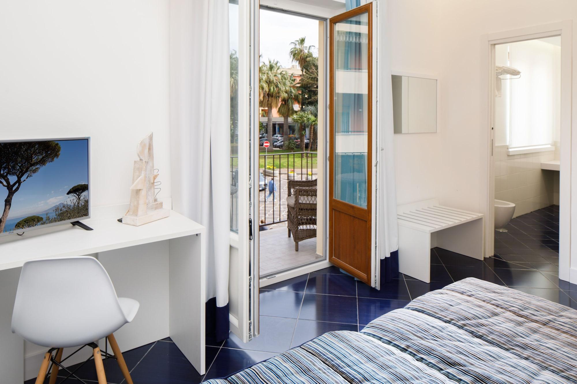 Hotel Nice Sorrento Bagian luar foto