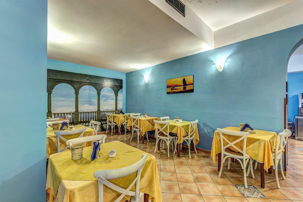Hotel Nice Sorrento Bagian luar foto